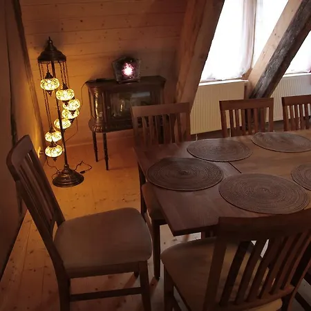 Kristallhaus Anno 1438 Apartment